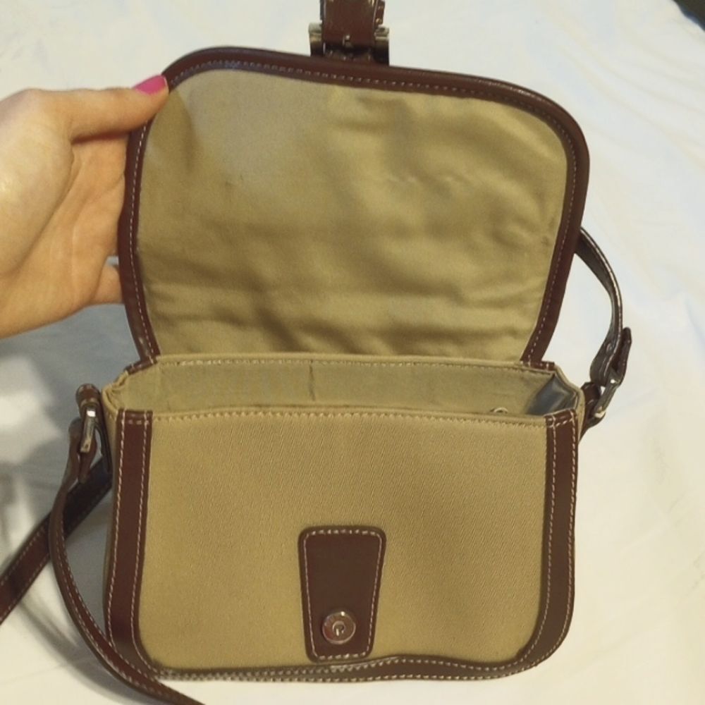 Vintage Etienne Aigner Brown and Camel Purse - Picture 2 of 12